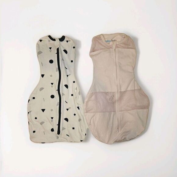 Two Zip Up Swaddles (Cotton On and Happiest Baby Sleepea), Size Newborn/Small - Picture 1 of 9